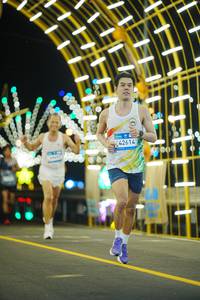 BIB: 42614, 950
                            <button type="button" onclick="openModal(22812578)" class="btn btn-primary btn-sm float-right btn-popup" data-toggle="modal" data-target=".modal-high-quality">
                        <i class="fas fa-shopping-cart"></i> Add to Cart
                    </button>
                                            <button type="button" onclick="isThisMe(22812578, true)" class="btn btn-success btn-sm float-right btn-popup btn-isme hidden" data-toggle="tooltip" data-placement="bottom" title="นี่คือรูปของคุณใช่ไหม คลิกที่นี่เพื่อเอาเข้าอัลบั้ม">
                        <i class="fas fa-plus"></i> Add to album
                    </button>
                    <button type="button" onclick="isThisMe(22812578, false)" class="btn btn-warning btn-sm float-right btn-popup btn-isnotme hidden">
                        <i class="fas fa-ban"></i> Remove from album
                    </button>